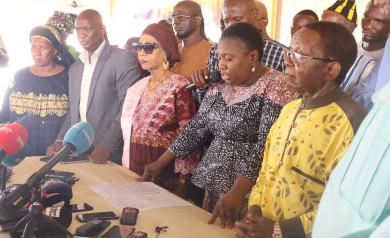  Détention de Kassory et Cie : le RPG arc-en-ciel monte au créneau et menace de suspendre leur participation aux assises nationales.